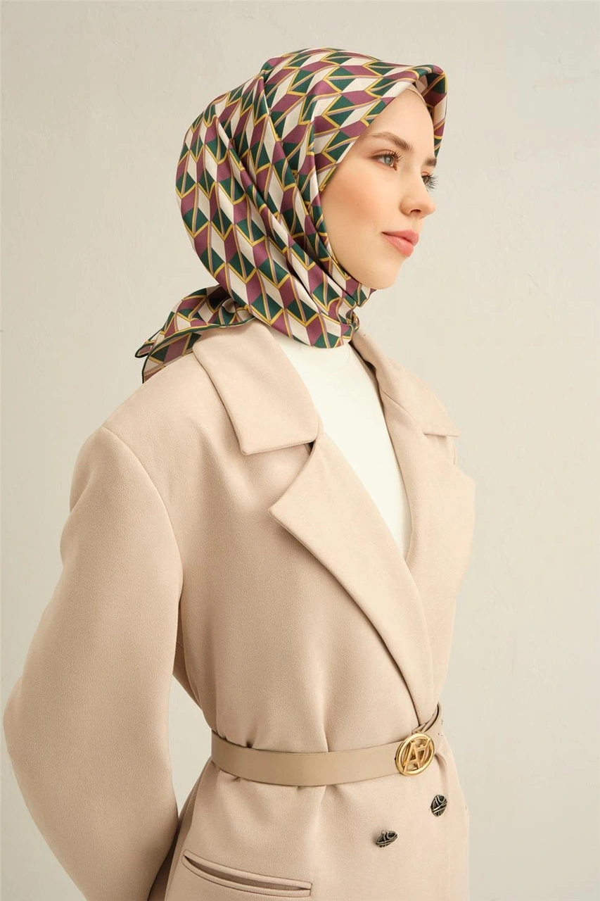 Armine Geometrik Desenli Saf İpek Twill Eşarp 9309d 84 Çok Renkli