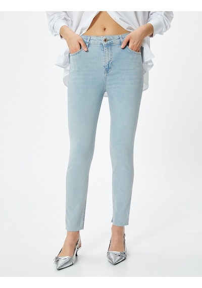 Koton Dar Kesim Yüksek Bel Kot Pantolon Esnek Cepli Pamuklu - Carmen Skinny Jeans Açık İndigo 4sal40054md Açık İndigo Koton Dar Kesim Yüksek Bel Kot Pantolon Esnek Cepli Pamuklu - Carmen Skinny Jeans Açık İndigo 4sal40054md Açık İndigo