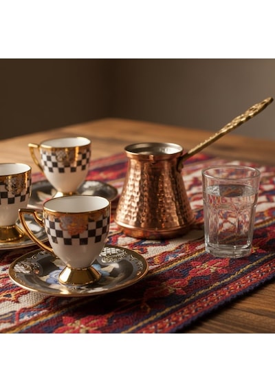 6 Kişilik Ayaklı Porselen Türk Kahvesi Fincan Takımı - Siyah Beyaz Damalı Ve Gold Varaklı, Renkli Çiçek Desenli Tabaklı 12 Parça Lüks Sunum Seti Çok Renkli 6 Kişilik Ayaklı Porselen Türk Kahvesi Fincan Takımı - Siyah Beyaz Damalı Ve Gold Varaklı, Renkli Çiçek Desenli Tabaklı 12 Parça Lüks Sunum Seti Çok Renkli