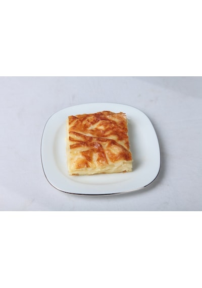 Yörem Tatlı Evi Su Böreği 1 KG