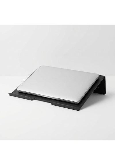Metal Laptop Standı, Siyah Dizüstü Bilgisayar Yükseltici Stand, 38x26 Cm Havalandırma Delikli Ergonomik Açılı Notebook Standı, Özel Boyalı Masaüstü Laptop Yükseltici