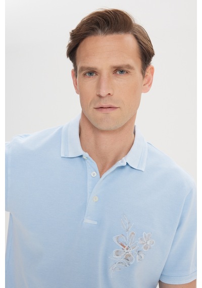 AC&Co / Altınyıldız Classics Erkek A.ındıgo Slim Fit Dar Kesim %100 Pamuk Baskılı Polo Yaka Tişört A.ındıgo AC&Co / Altınyıldız Classics Erkek A.ındıgo Slim Fit Dar Kesim %100 Pamuk Baskılı Polo Yaka Tişört A.ındıgo
