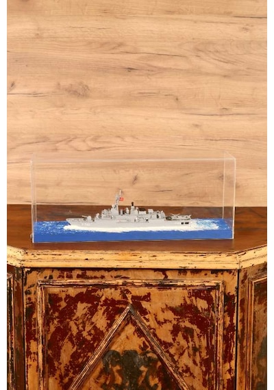 TCG Yıldırım F 243 Savaş Gemisi Maketi