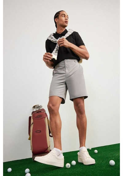 DeFactoFit Slim Fit Dar Kesim Sporcu Dokuma Şort D9249AX25SPGR67