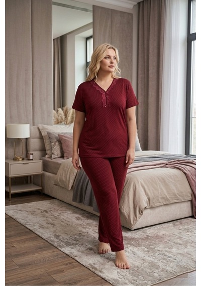 Eyfuze Kadın Büyük Beden Desenli Yakası Düğmeli Kısa Kollu Bambu Pijama Takımı Kırmızı-2 Eyfuze Kadın Büyük Beden Desenli Yakası Düğmeli Kısa Kollu Bambu Pijama Takımı Kırmızı-2