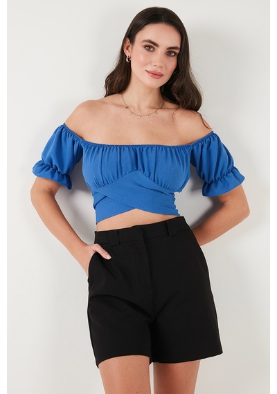 Lela Regular Fit Madonna Yaka Bağlama Detaylı Crop Bayan Bluz 6527017 Mavi