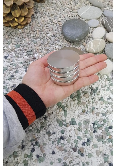 Silver 52mm. Tütün Baharat Herbal Öğütücüsü Parçalayıcı Rb84slv