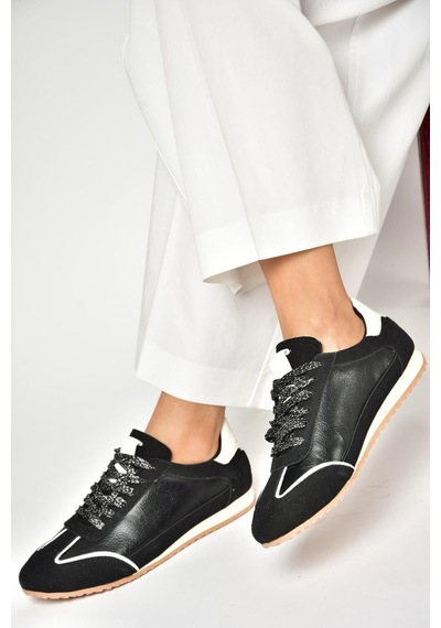 Fox Shoes U820730509 Siyah Kadın Spor Ayakkabı Sneakers Siyah-suni Deri Çok Renkli