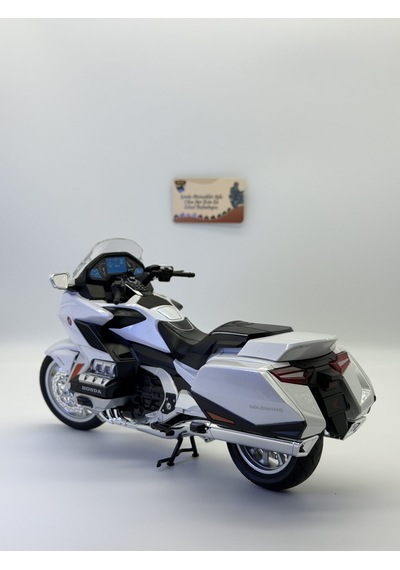 Honda Goldwing Gl 1800 Diecast Motosiklet- 1:9 25 Cm Işıklı