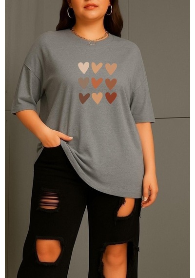 Büyük Beden Sıralı Kalpler Baskılı Unisex Tişört Gri
