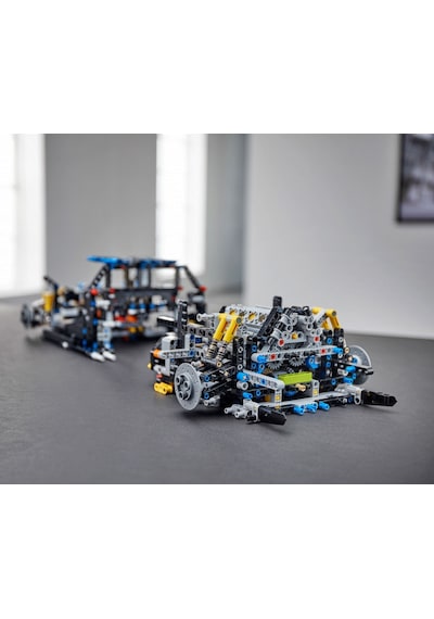 LEGO® Technic 42083 Bugatti Chiron 3599 Parça