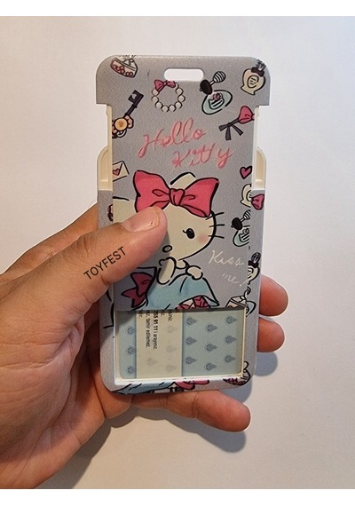 Hello Kitty Figür Anahtarlık Çanta Aksesuarı Ve Kartlık 2 Si Bir Arada - Model 1