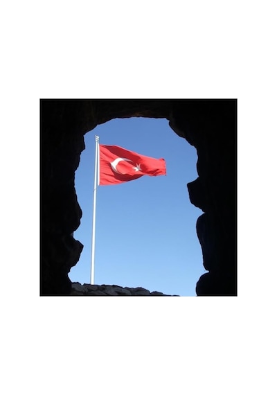 Türk Bayrağı, 50x75 Cm Ebatında, Uv Dayanıklı Ve Çift Dikişli 1000 x 1500 CM