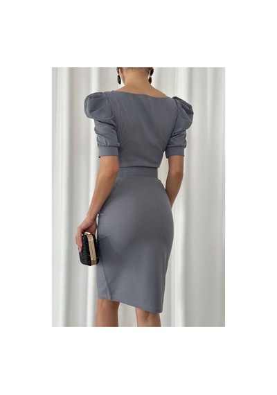 Store Krep Yaka Elbise Kemerli Kare Kumaş Abiye Kırmızı - 935902494 Kırmızı