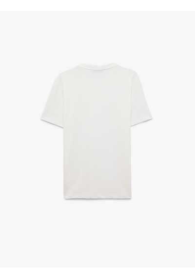 Koton Bisiklet Yaka Viskon Karışımlı Kısa Kollu Basic Slim Fit Tişört Beyaz 6sam10285mk
