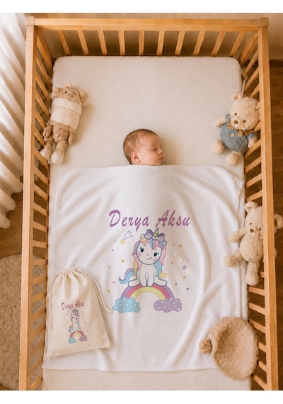 Yeni Doğan Bebek Hediyesi İsme Özel Kız Bebek Battaniyesi 80x80 Cm %100 Pamuk Ham Bez Kıyafet Kesesi 2046bkyx