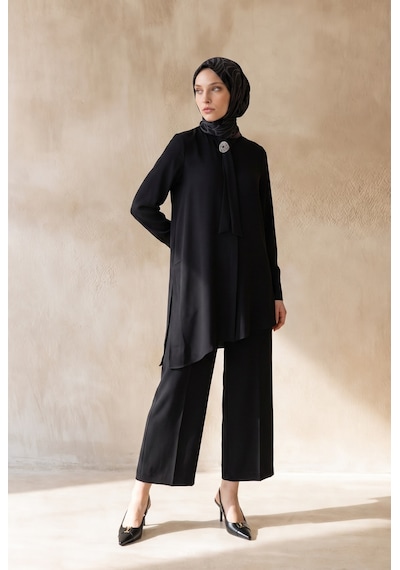 Avenna Asimetrik Kesim Bağlama Detaylı Tunik Geniş Paça Pantolon İkili Takım Siyah 26ka610 Avenna Asimetrik Kesim Bağlama Detaylı Tunik Geniş Paça Pantolon İkili Takım Siyah 26ka610