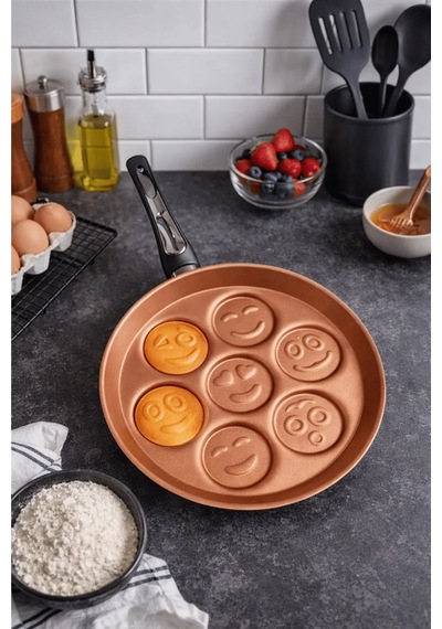 Emoji Pankek Tavası Bakır - Sevimli Yüzler Krep Tavası Bakır - Siyah