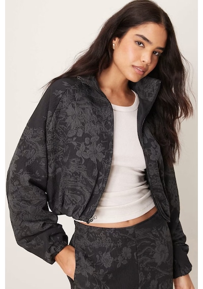 Nike Full Zip Jacquard Print Track Oversize Jacket Kadın Oversize Jakarlı Baskılı Kısa Spor Ceket Siyah