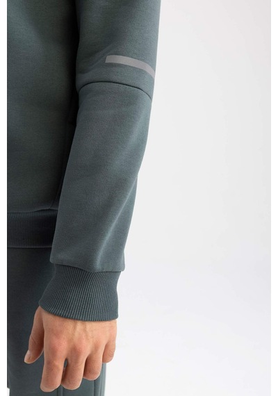 Defacto Defactofit Standart Fit Bisiklet Yaka Basic Düz Reflektör Kalın Sweatshirt Y4531az23augn1019 Yeşil