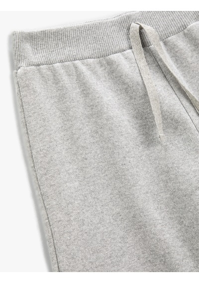 Koton Basic Baskılı Jogger Eşofman Altı Belden Bağlamalı Gri 3wkg40015ak
