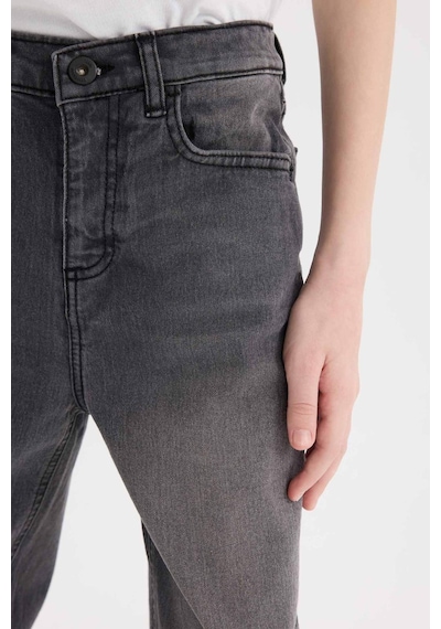 DeFacto Erkek Çocuk Loose Fit Düz Paça Basic Düz Jean Pantolon D6489A825SMNM55