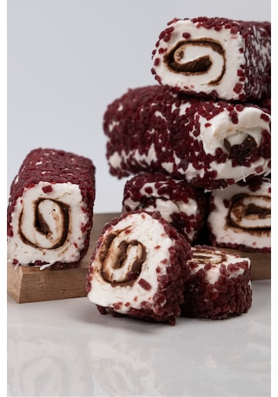Leblebi Çarşısı Vişne Parçacıklı Çikolatalı Lokum 1 KG