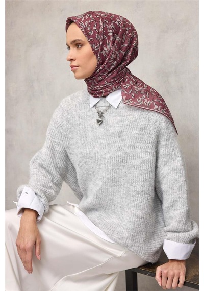 Silk Home Pamuk Polyester Soft Eşarp Gül Kurusu Çiçek Desenli Kaymaz Dokulu 90x90 Çok Renkli