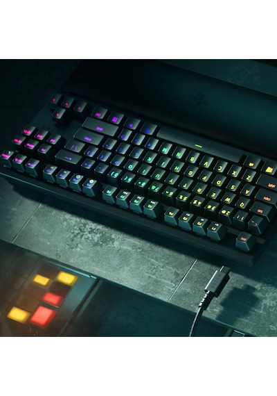 Razer Huntsman V2 TKL Optical Purple Switch RGB Mekanik Gaming Klavye (RZ03-03940300-R3M1)