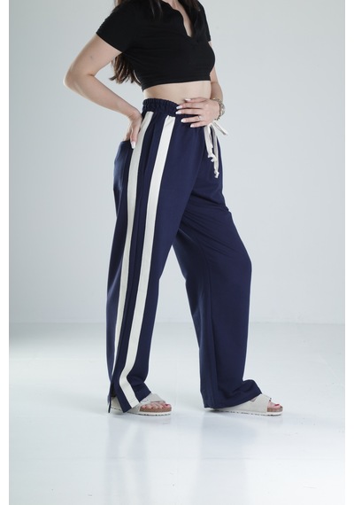 Cocopelli Yan Şerit Detaylı Lacivert Oversize Eşofman Coc1324