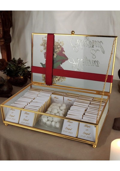 Tristan Gold Kız İsteme Söz Nişan Çikolatası Altın - Gümüş
