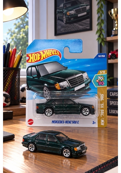 Hot Wheels Mercedes-benz 500 E Oyuncak Araba Çok Renkli