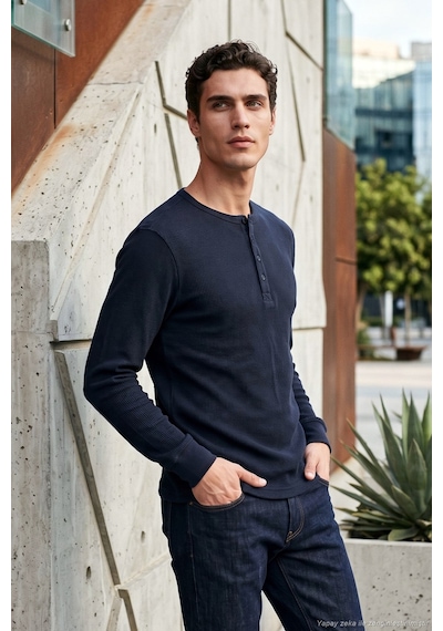 Buratti Pamuklu Regular Fit Düğmeli Bisiklet Yaka Sweat Erkek Sweat 5905852 Lacivert