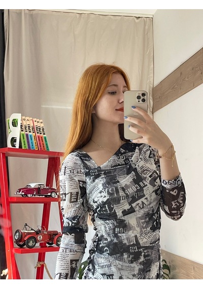 Kadın Gazete Desenli Midi Boy Uzun Kollu Elbise Gri