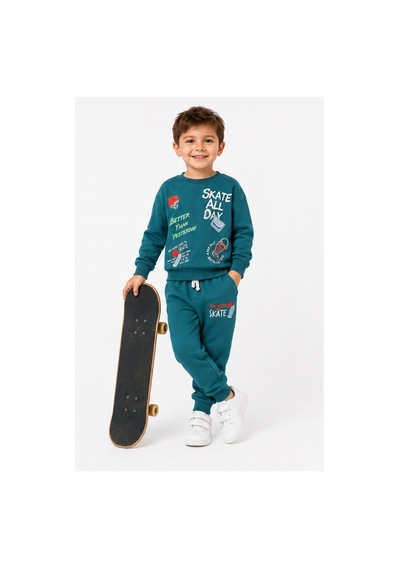 Ahengim Erkek Çocuk Kaykay Baskılı Sweatshirt Eşofman Altı 2 Li Takım 1-4 Yaş Ak115 Koyu Yeşil Ahengim Erkek Çocuk Kaykay Baskılı Sweatshirt Eşofman Altı 2 Li Takım 1-4 Yaş Ak115 Koyu Yeşil