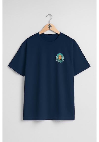 Bahriyeli Collection Oversize Dalgıç Octopus Diving With A Helmet Cep Ve Sırt Tasarımlı Unisex T-shirt Lacivert Bahriyeli Collection Oversize Dalgıç Octopus Diving With A Helmet Cep Ve Sırt Tasarımlı Unisex T-shirt Lacivert