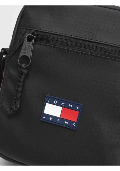 Tommy Hilfiger Erkek Marka Logolu Günlük Kullanıma Uygun Siyah Omuz Çantası Am0am13881 Bds-12894 Siyah