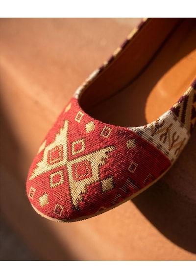 Futsishoes Vıttorıa Hakiki Deri Etnik Desenli Kadın Kırmızı Kilim Desenli Babet