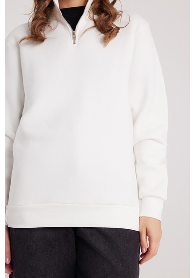 Tudors Kadın Relax Fit Rahat Kesim Pamuklu İçi Polarlı Yarım Fermuarlı Beyaz Dik Yaka Sweatshirt-37887 Beyaz