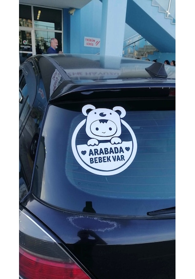 Arabada Bebek Var Araba Cam Sticker 24x28cm 2 Elli Beyaz