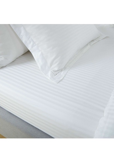 Çizgili Saten 280 X 280 Cm King Size Çift Kişilik Çarşaf Beyaz