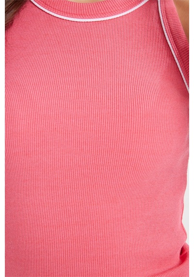 Tudors Kadın Slim Fit Dar Kesim Pamuklu Askılı Bisiklet Yaka Biyeli Pembe Crop Atlet-50981