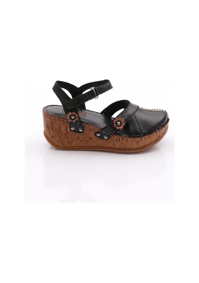 Dgn 217-2064 Kadin Mega Kalin Taban Sandalet Siyah