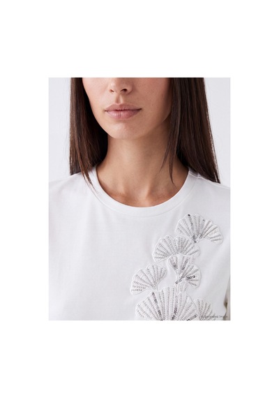 LC Waikiki Alıta Cıty Farkıyla Lcw Everyday Beyaz Dalgıç Kumaşı İşlemeli Oval Yaka Kısa Kollu Kadın Bluz Beyaz - 929700787 Beyaz LC Waikiki Alıta Cıty Farkıyla Lcw Everyday Beyaz Dalgıç Kumaşı İşlemeli Oval Yaka Kısa Kollu Kadın Bluz Beyaz - 929700787 Beyaz