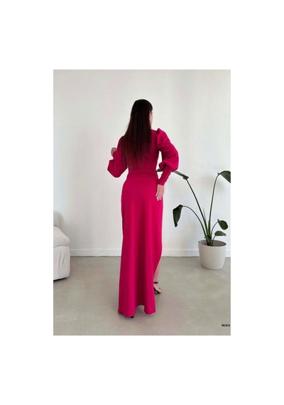 Lior Design Kadın Modern Stil Esnek Krep Kumaş Dik Yaka Yırtmaçlı Abiye Elbise Fuşya
