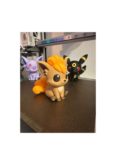 Pokemon Vulpix Figür