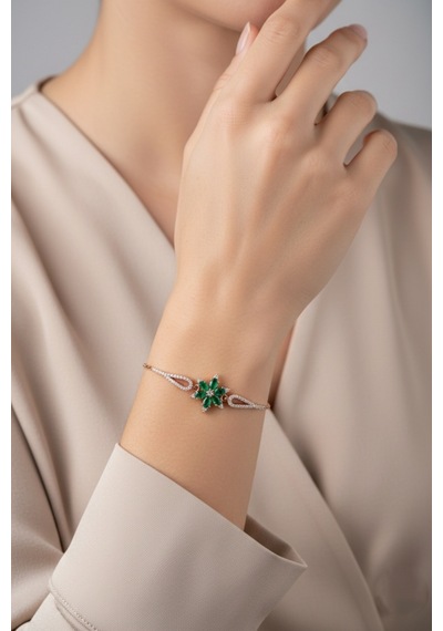 Çekirdekjewelry 925 Ayar Gümüş Zümrüt Taşlı Lotus Bileklik Pembe