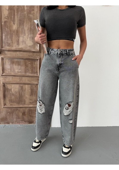 Kadın Skater Fit Yırtık Detaylı Yüksek Bel Kot Pantolon Gri Gri
