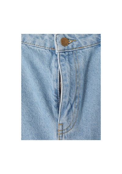 LC Waikiki Alıta Cıty Farkıyla Büyük Beden Kadın Jean Şort Belirtilmemiş - 919186078 Belirtilmemiş LC Waikiki Alıta Cıty Farkıyla Büyük Beden Kadın Jean Şort Belirtilmemiş - 919186078 Belirtilmemiş