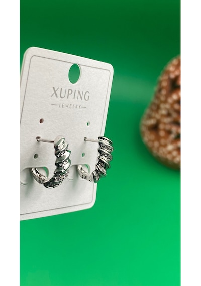 Xuping Gümüş Renk Şık Zirkon Taşlı Vip Çelik Küpe Gümüş